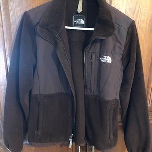 Women’s brown north face jacket